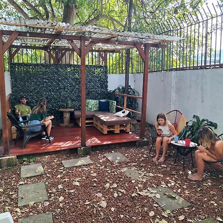 Carolina Hostel Сан-Хосе Экстерьер фото